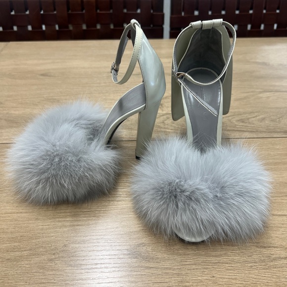 Alexander Wang Shoes - Alexander Wang Gray Heels with Gray Fur Trim Heel size 4”